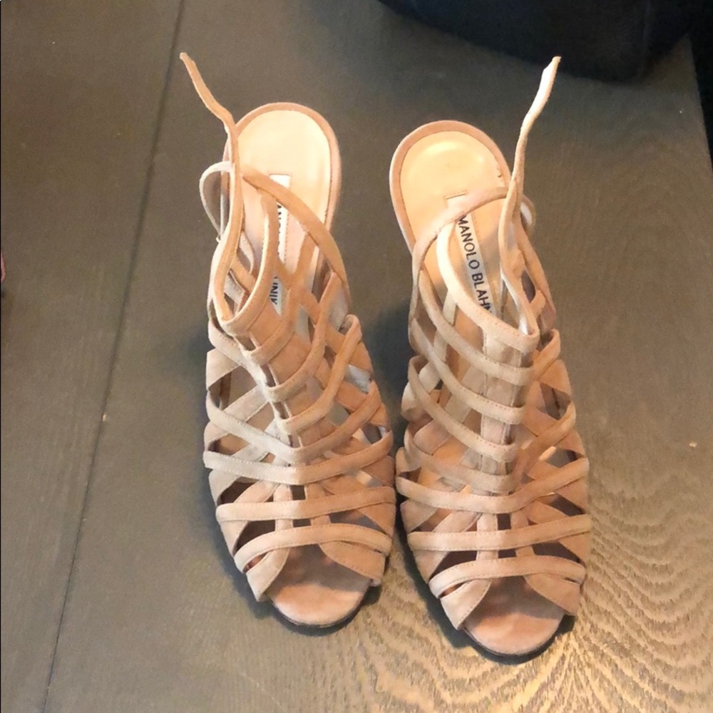 Suede camel manolo blahnik heel